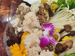 -塔兰齐新疆孜然火锅(鲤鱼山路店)