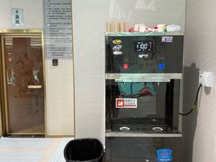 -菲鱼体育恒温游泳馆(中海名城店)