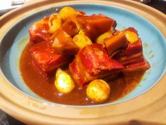 鲜笋红烧肉-正德楼果木烤鸭·渔家菜(东港店)