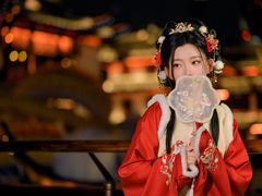 -汉仪华裳汉服馆(豫园店)