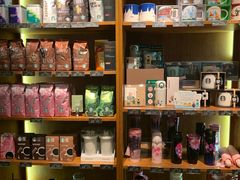 零售区-星巴克(凯德晶萃店)