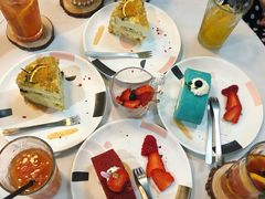 -ADO KAFE(大学城店)
