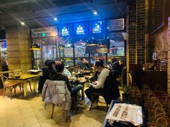 -何师烧烤·香辣蟹·川菜·30年老品牌(太古里旗舰店)
