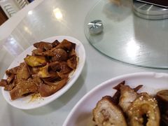 -老鼎万春卤菜(五代传承创始老店)