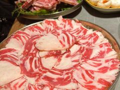 -草家酱蟹炭火烤肉店(珲春南路一店)