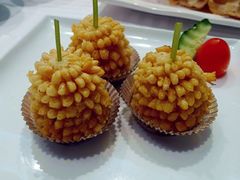 榴莲酥 -唐宫海鲜舫