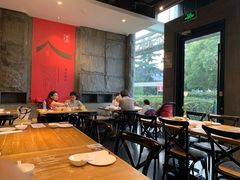 -新梅华·茶点餐厅(欧尚店)