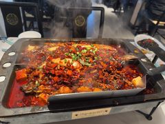 -江边城外烤全鱼(世茂广场店)