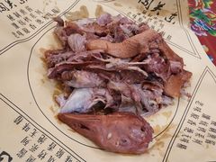 -闯关东东北农家菜(崂山石老人店)