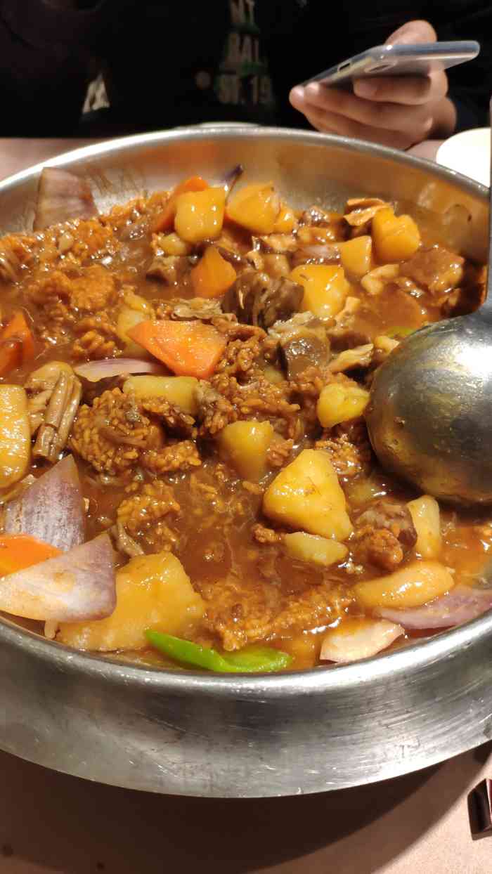 大秦小宴-"有一种凉皮 叫五颜六色 有一款肉夹馍 叫."-大众点评移动版