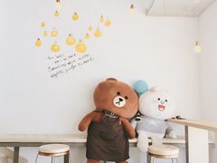 -顶东面包花园·生日蛋糕(世博店)