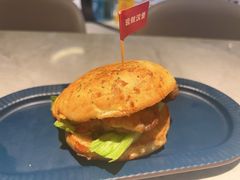 -必胜客(威高广场店)