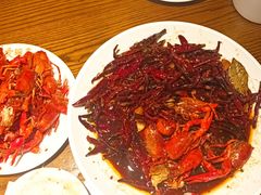 -爱碗亭·鲜炒湖南菜(壹城中心店)