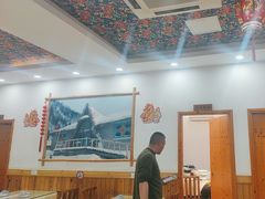 -鹤乡东北菜(崮山路店)