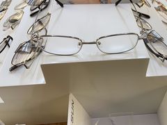 -优医视平价眼镜超市蔡司依视路折扣(小马厂店)