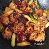 简单易做的家庭版辣椒鸡块大盘鸡