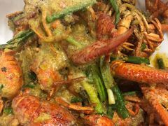 -虾弄弄海派小龙虾·牛羊蝎子火锅