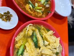-易记皮肚面(明瓦廊店)