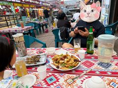 -布尔津河堤夜市