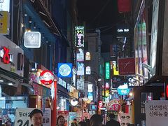 -BIFF 广场