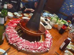 -一群羊手扒肉·火锅·早茶(远东公寓店)