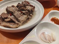 手抓羊肉-民族手抓羊肉馆·滩羊手抓·烤全羊