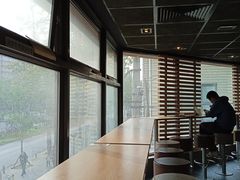 靠窗位-麦当劳(团结湖店)
