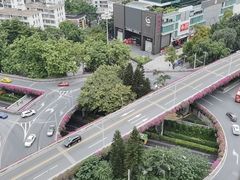 -麗枫酒店(广州中山大学中山眼科中心区庄地铁站店)
