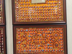 -毛泽东像章珍藏馆