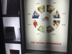 -龙膜膜方汽车贴膜隐形车衣汽车改色(河东店)