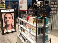 -日上免税店(三径路t3店)
