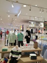 -宝大祥青少年儿童购物中心(普陀中环店)