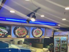 大堂-山里屯铁锅炖(哈尔滨中央大街店)