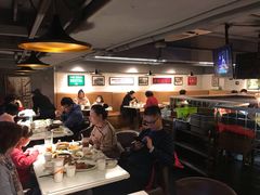 大堂-新大咀港式茶餐厅(宝山万达店)