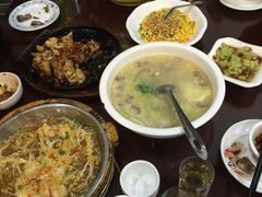 -何氏排骨(左家塘店)