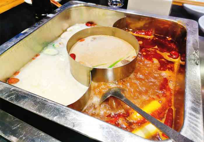 巴垒火锅(海荣尚城店)-"环境不错,味道也还可以,可能我不太能吃咸.