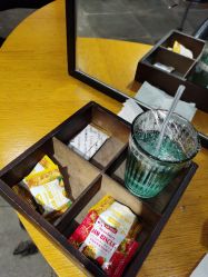 -时尚殿堂明星门店