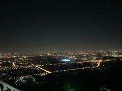 -鬼笑石后山停车场