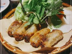 -大头虾越式风味餐厅(光明广场店)