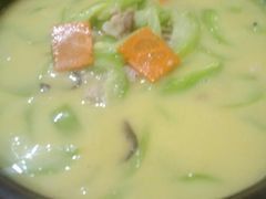 -楚天美食坊(越秀先烈中路店)