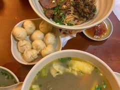 -佬钱湾仔(衣裳街店)