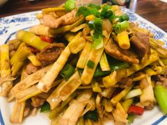 -朗妈私房菜(婺女州店)