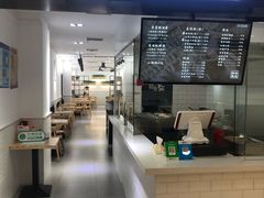 知味馄饨-华狮广场