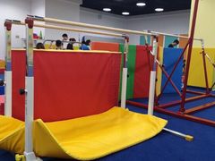 -蜩动儿童运动成长馆(恒生万鹂广场店)