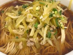 -陀块头面馆(梅岭南路店)