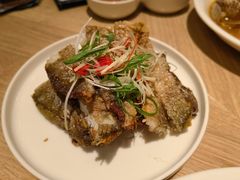 咸香酥脆黄花鱼-莆田餐厅PUTIEN(万象天地店)
