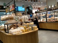 面包甜点陈列柜-仟吉(星汇维港店)