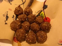 黄金干炸丸子-桐楠格大酒店·国宴