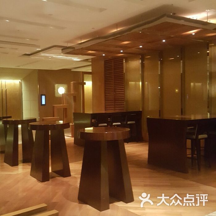 青島魯商凱悅酒店