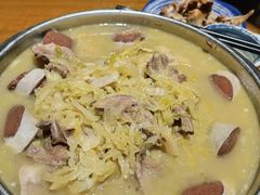 杀猪菜-95号酱骨·一块豆腐(展春园西路店)